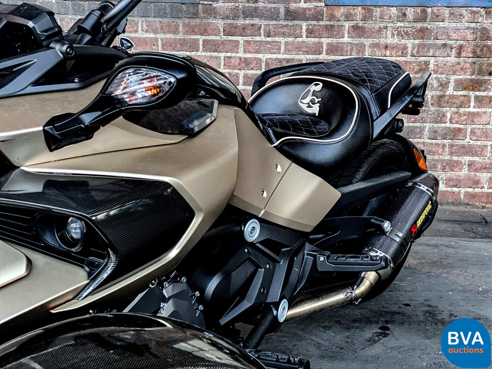Can-Am Spyder F3 S 113hp 2015 Can Am SPECIAL EDITION, NL Nummernschild.