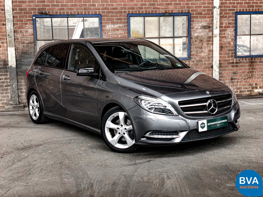 Mercedes-Benz B180 B-Class Ambition -Org NL, 2-SHJ-07.