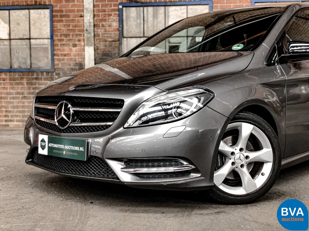 Mercedes-Benz B180 B-Class Ambition -Org NL, 2-SHJ-07.