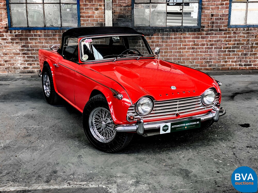 Triumph TR4A2.1A TR4 Cabrio -Org.NL-1966, 49-21-BX.