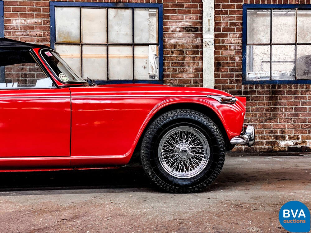 Triumph TR4A2.1A TR4 Cabrio -Org.NL-1966, 49-21-BX.