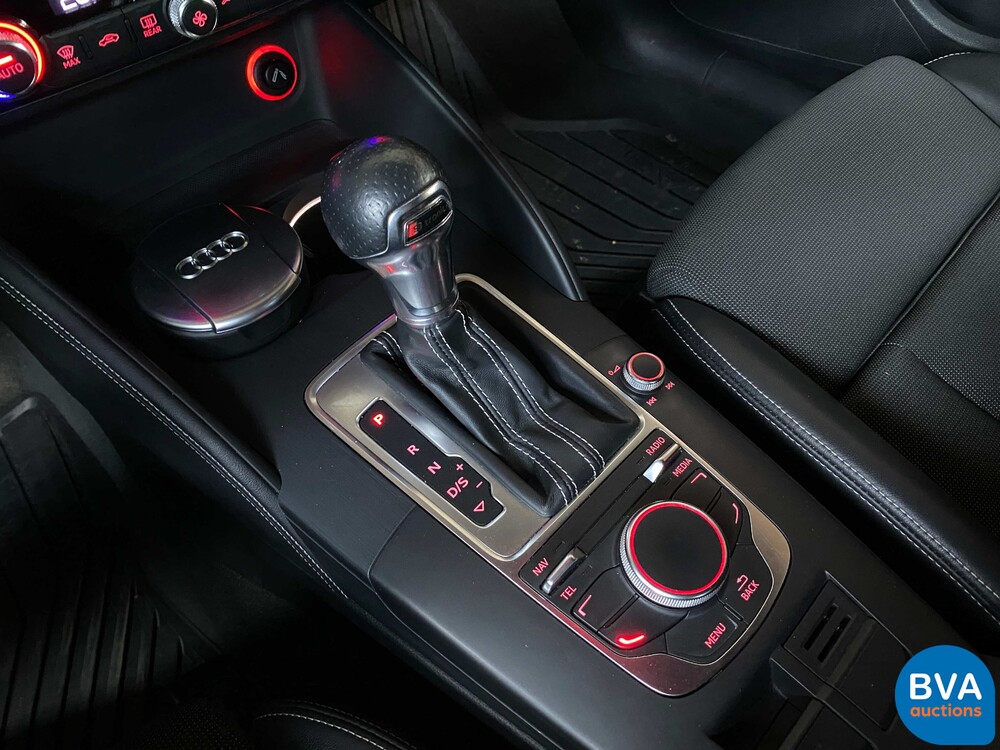 Audi A3 Limousine 1.6 TDI Adrenaline Sport S-line 110PS 2016, -Original NL-, JT-348-Z.