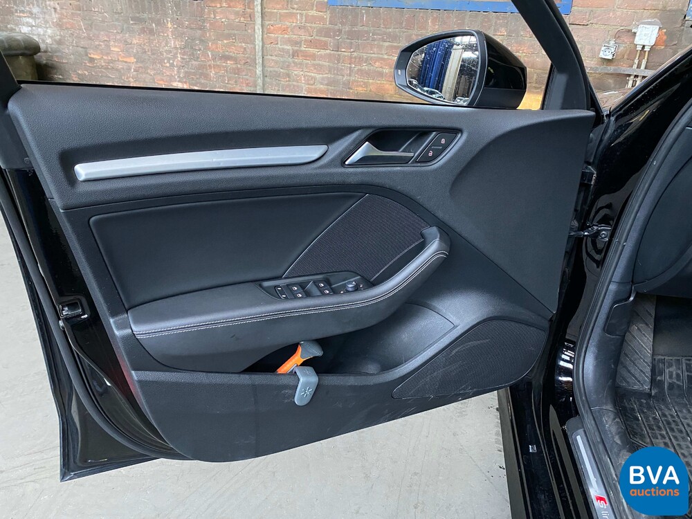 Audi A3 Limousine 1.6 TDI Adrenaline Sport S-line 110PS 2016, -Original NL-, JT-348-Z.