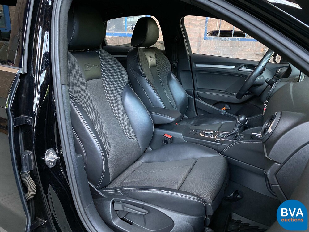 Audi A3 Limousine 1.6 TDI Adrenaline Sport S-line 110PS 2016, -Original NL-, JT-348-Z.