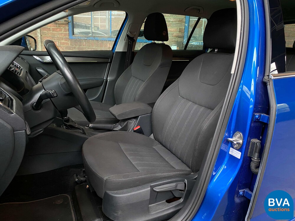 Skoda Octavia Kombi 1.6 TDI Greentech Style Business 116pk 2017 -Org NL-, PG-733-H.
