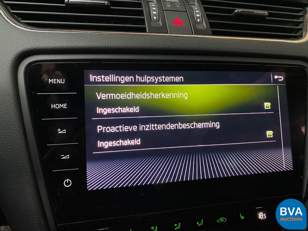 Skoda Octavia Kombi 1.6 TDI Greentech Style Business 116pk 2017 -Org NL-, PG-733-H.