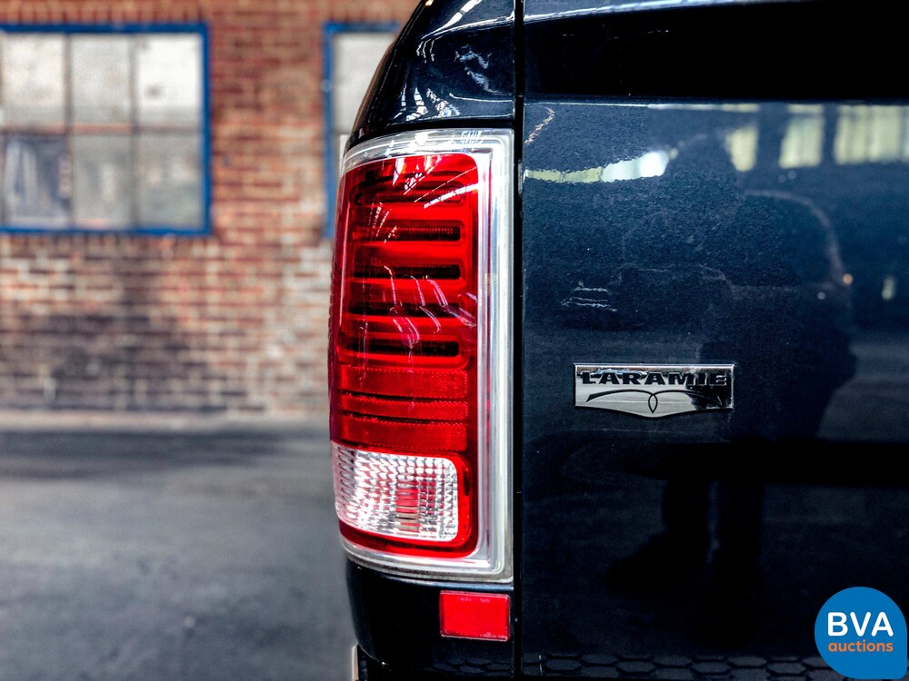 Dodge Ram 1500 5.7 V8 Quad Cab 6'4 401hp 2015 -Org. NL-, VN-528-K.