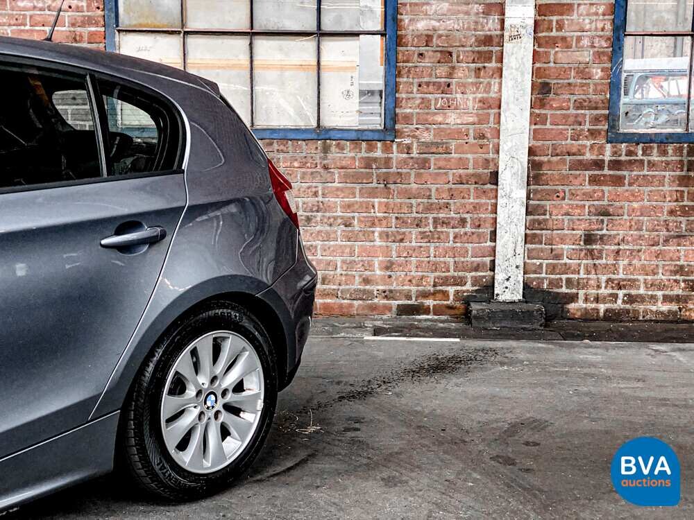 BMW 118i High Executive 1er 129pk 2006 -Original NL-, 47-SZ-VS.