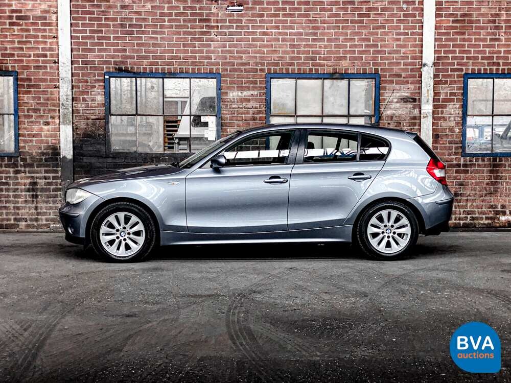 BMW 118i High Executive 1er 129pk 2006 -Original NL-, 47-SZ-VS.