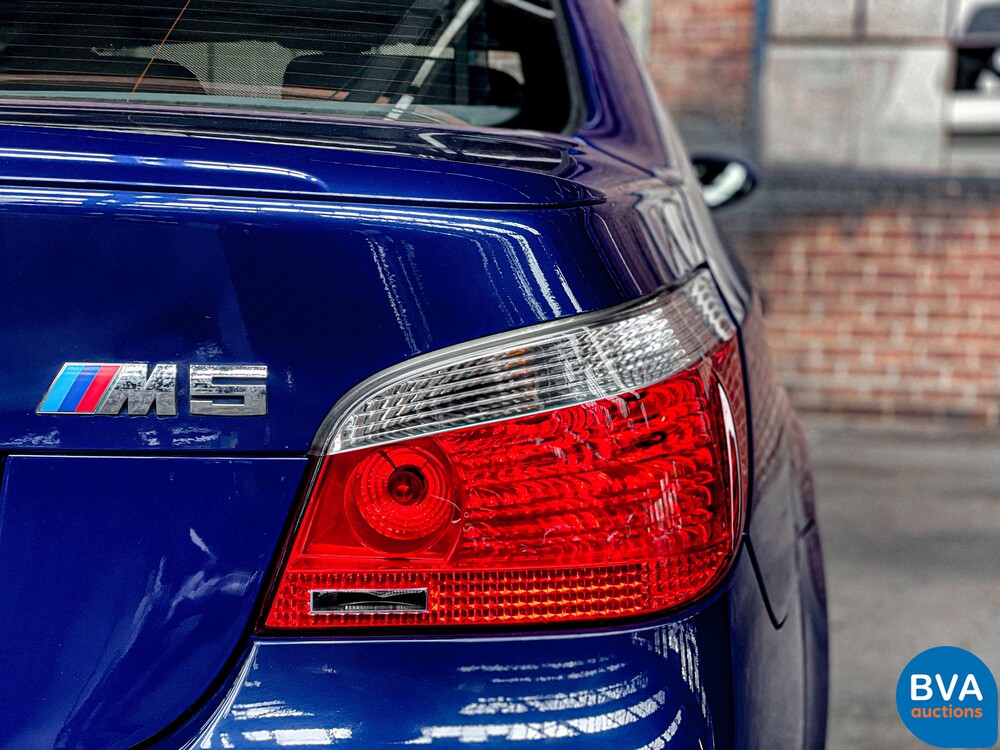 BMW M5 5.0 V10 E60 507pk 5-series 2005 -YOUNGTIMER-, J-709-BP.