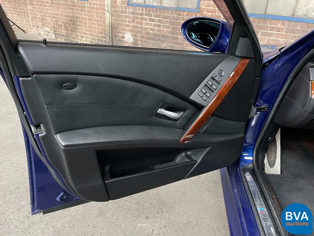 BMW M5 5.0 V10 E60 507pk 5-series 2005 -YOUNGTIMER-, J-709-BP.