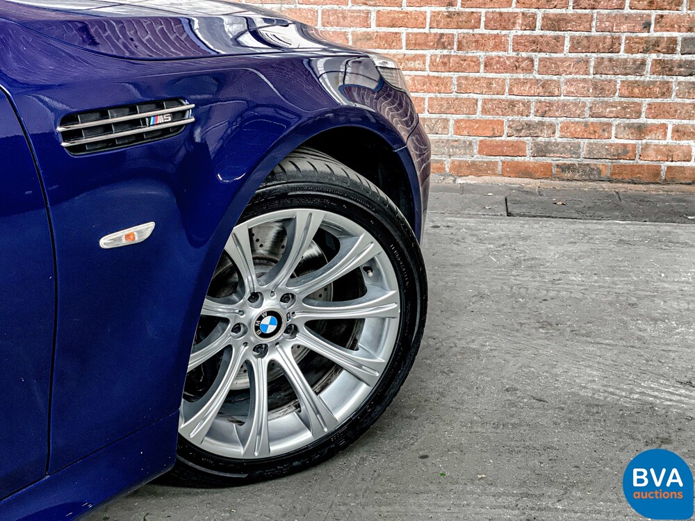 BMW M5 5.0 V10 E60 507pk 5-series 2005 -YOUNGTIMER-, J-709-BP.