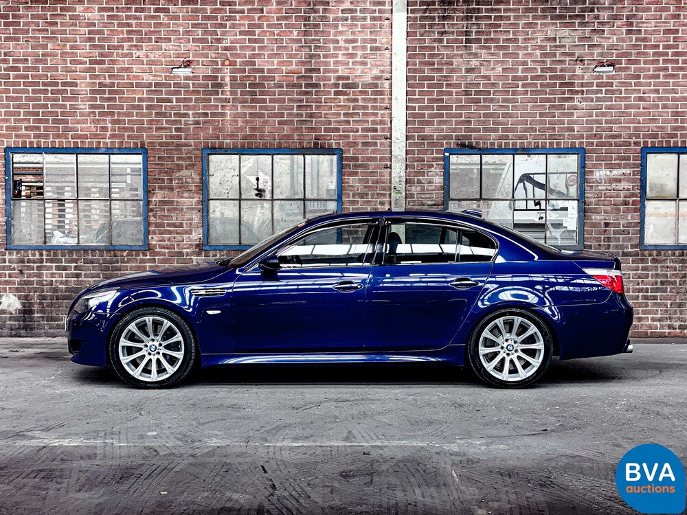 BMW M5 5.0 V10 E60 507pk 5-series 2005 -YOUNGTIMER-, J-709-BP.