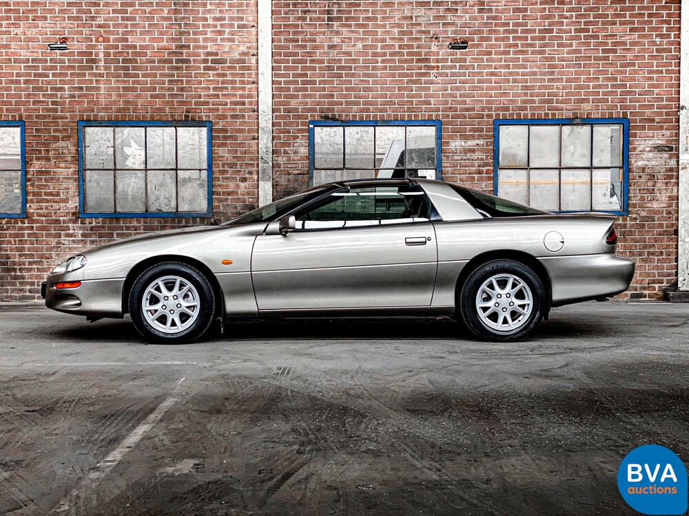 Chevrolet Camaro Coupé 194 PS 2001.