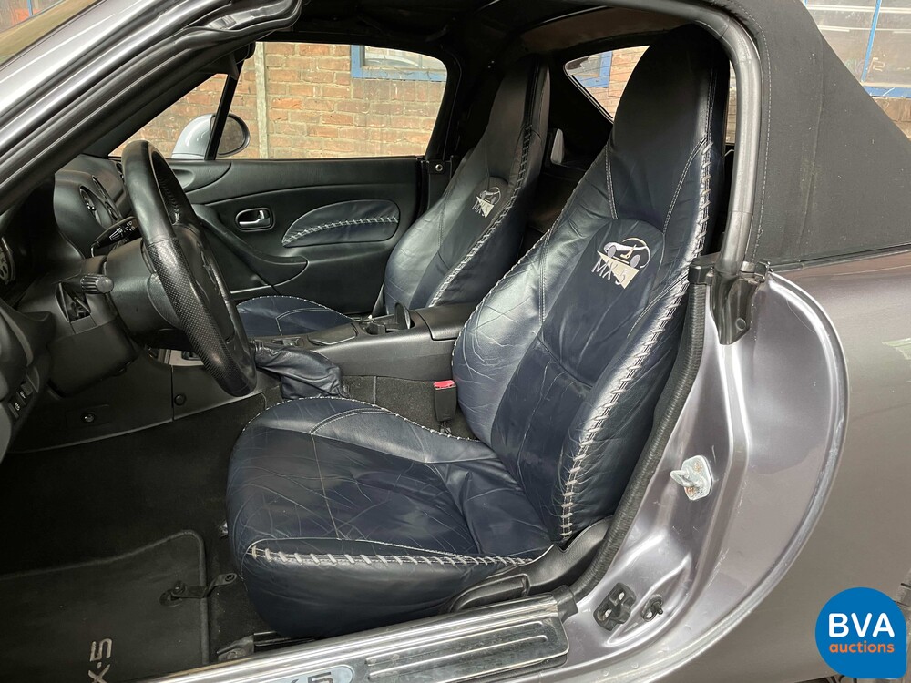 Mazda MX-5 1.6i Exclusive 110hp 2004, 53-RZN-5.