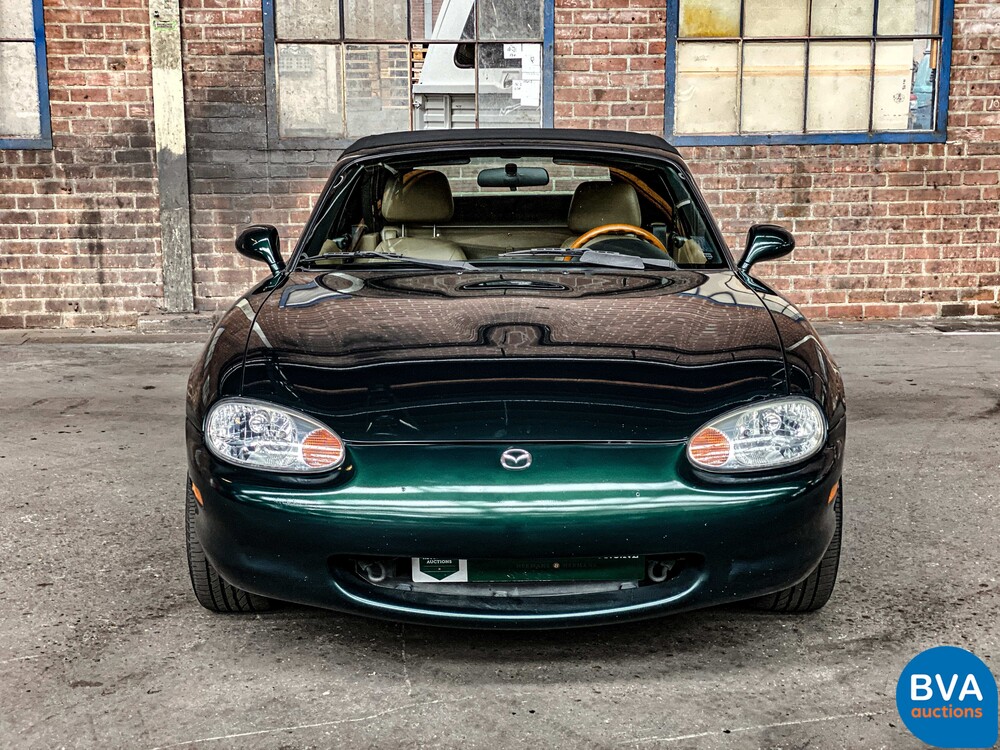 Mazda MX-5 Convertible 1.6 110hp 2000.