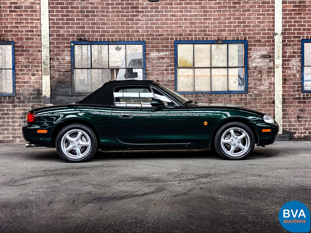 Mazda MX-5 Convertible 1.6 110hp 2000.