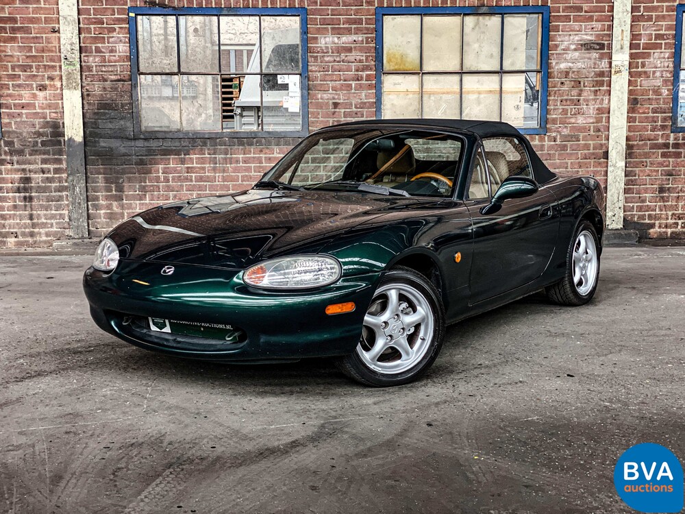 Mazda MX-5 Convertible 1.6 110hp 2000.