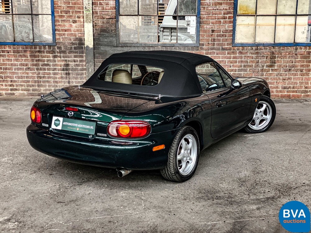 Mazda MX-5 Convertible 1.6 110hp 2000.