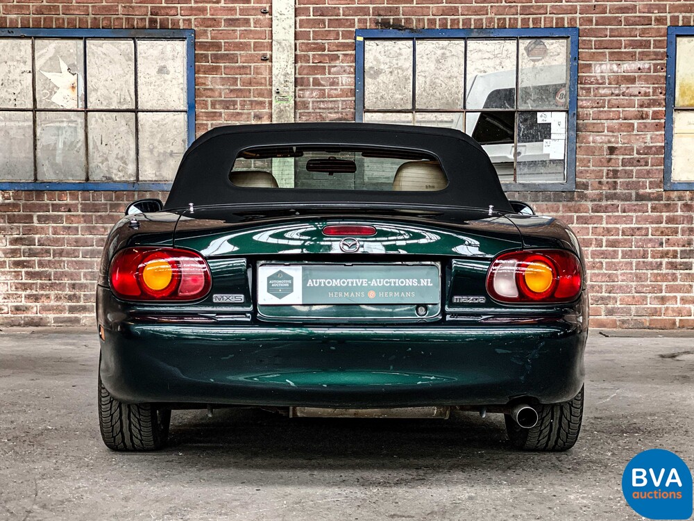 Mazda MX-5 Convertible 1.6 110hp 2000.