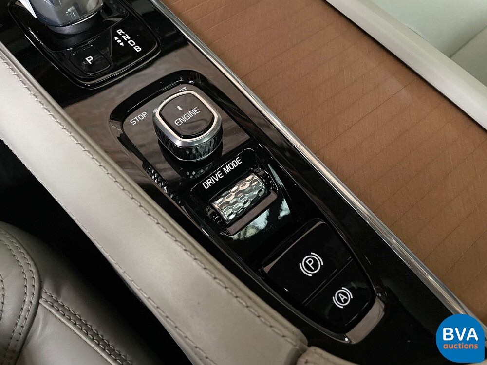 Volvo XC90 T8 Twin Engine AWD Inscription 7-Pers. 408hp 49gr. CO2 2016.