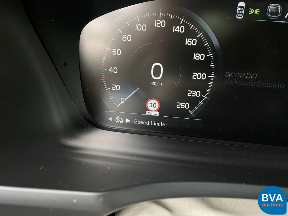 Volvo XC90 T8 Twin Engine AWD Inscription 7-Pers. 408hp 49gr. CO2 2016.