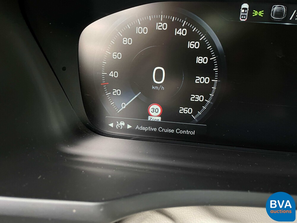 Volvo XC90 T8 Twin Engine AWD Inscription 7-Pers. 408hp 49gr. CO2 2016.