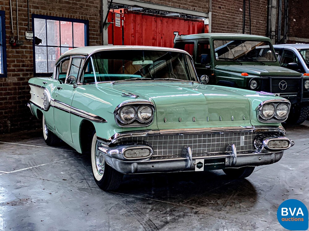 Pontiac Laurentian 1958.