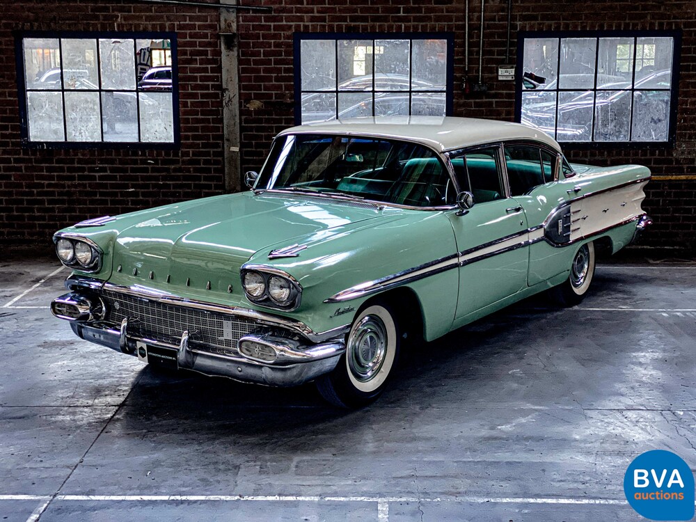 Pontiac Laurentian 1958.
