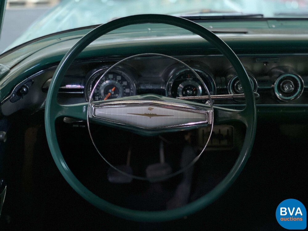 Pontiac Laurentian 1958.