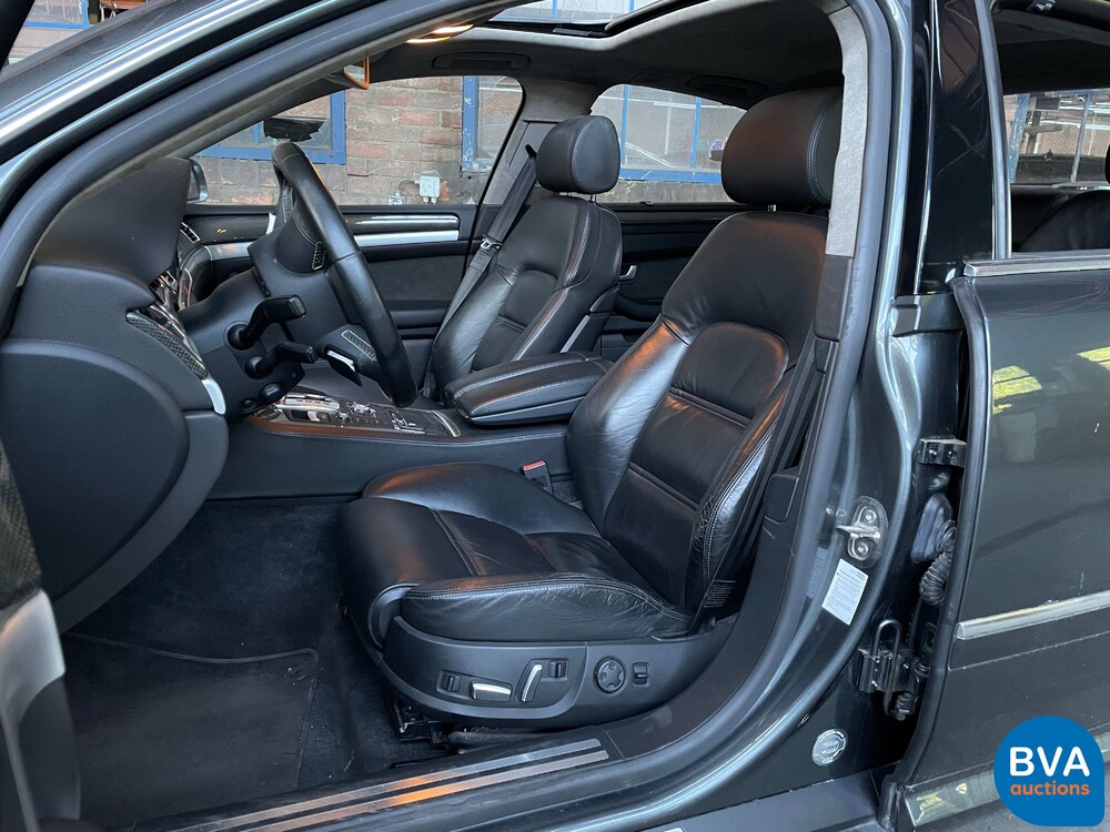 Audi S8 Pro Line 5.2 V10 Quattro 450pk 2006 -Original NL-, 84-TK-BG.