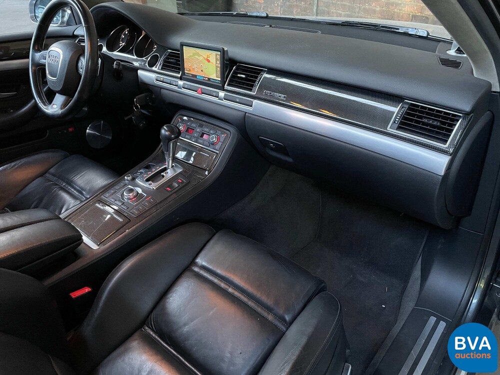 Audi S8 Pro Line 5.2 V10 Quattro 450pk 2006 -Original NL-, 84-TK-BG.