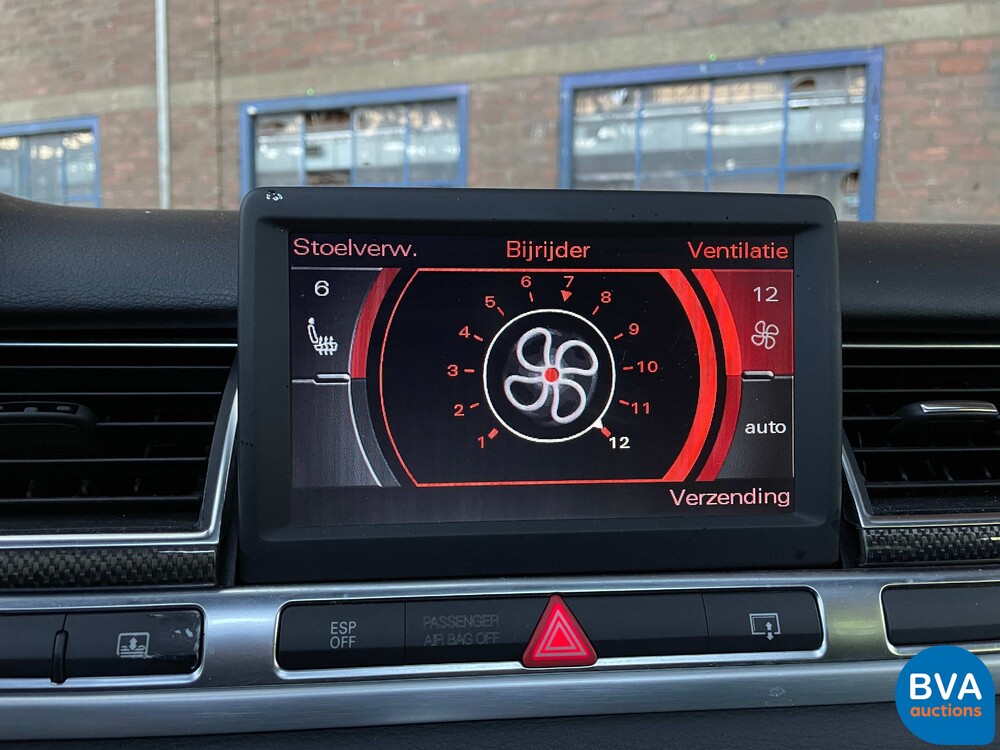 Audi S8 Pro Line 5.2 V10 Quattro 450pk 2006 -Original NL-, 84-TK-BG.