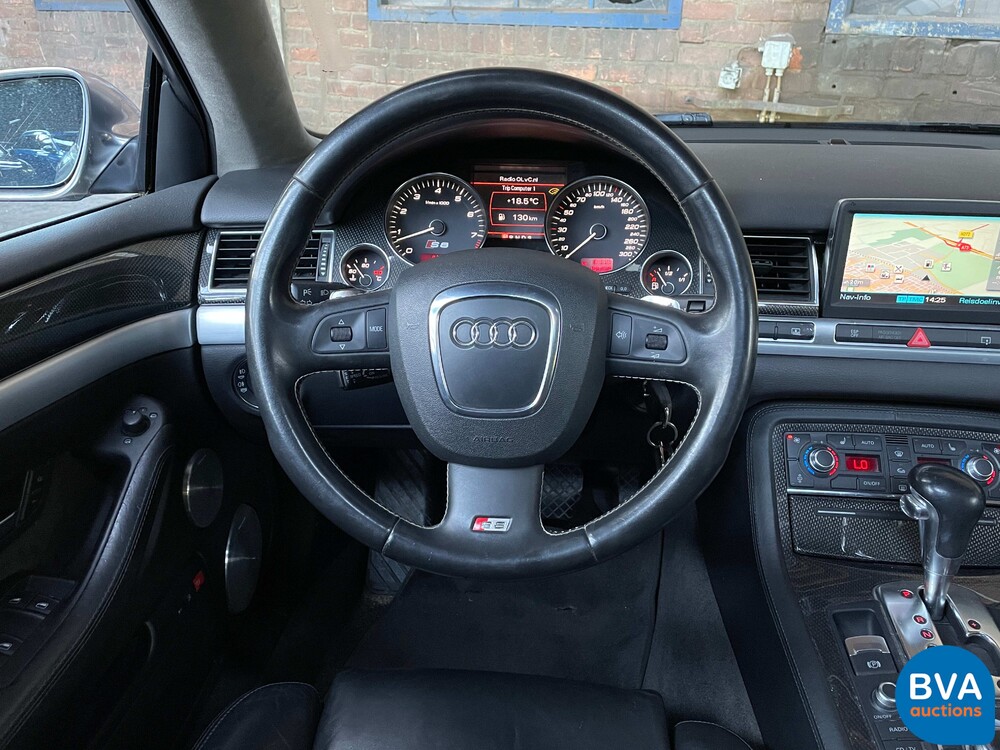 Audi S8 Pro Line 5.2 V10 Quattro 450pk 2006 -Original NL-, 84-TK-BG.