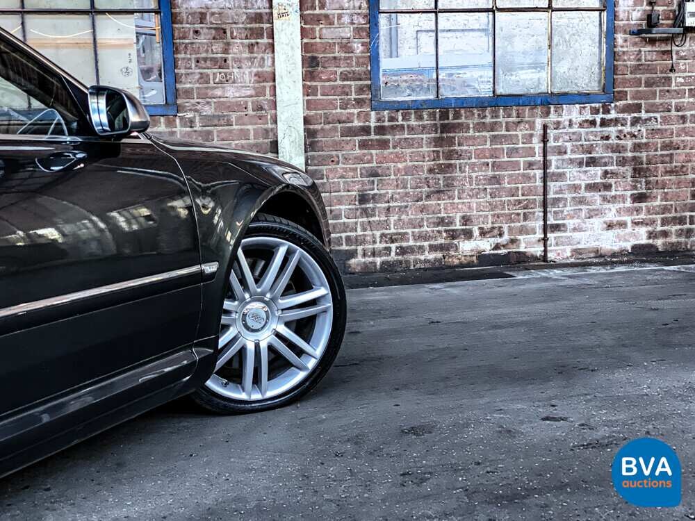 Audi S8 Pro Line 5.2 V10 Quattro 450pk 2006 -Original NL-, 84-TK-BG.