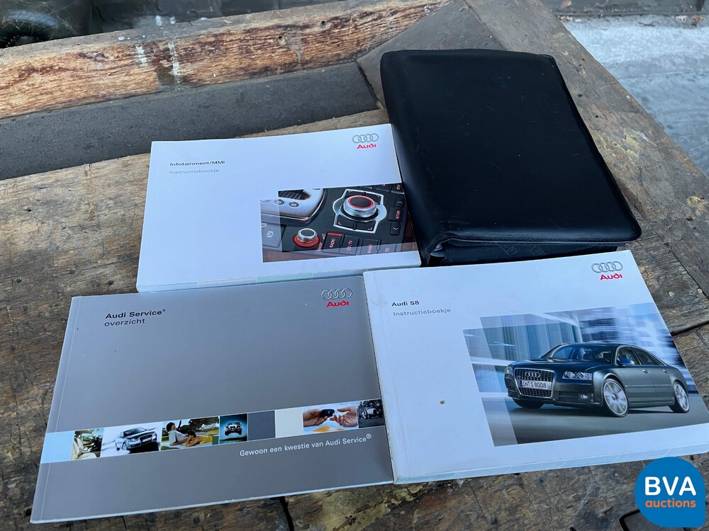 Audi S8 Pro Line 5.2 V10 Quattro 450pk 2006 -Original NL-, 84-TK-BG.