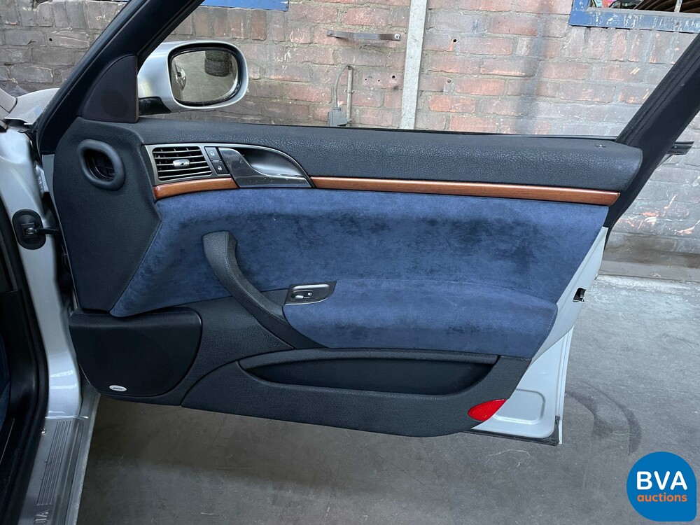 Lancia-These 3.2-24V V6 Emblema 230pk 2005 -Original NL, 22-RF-GB.