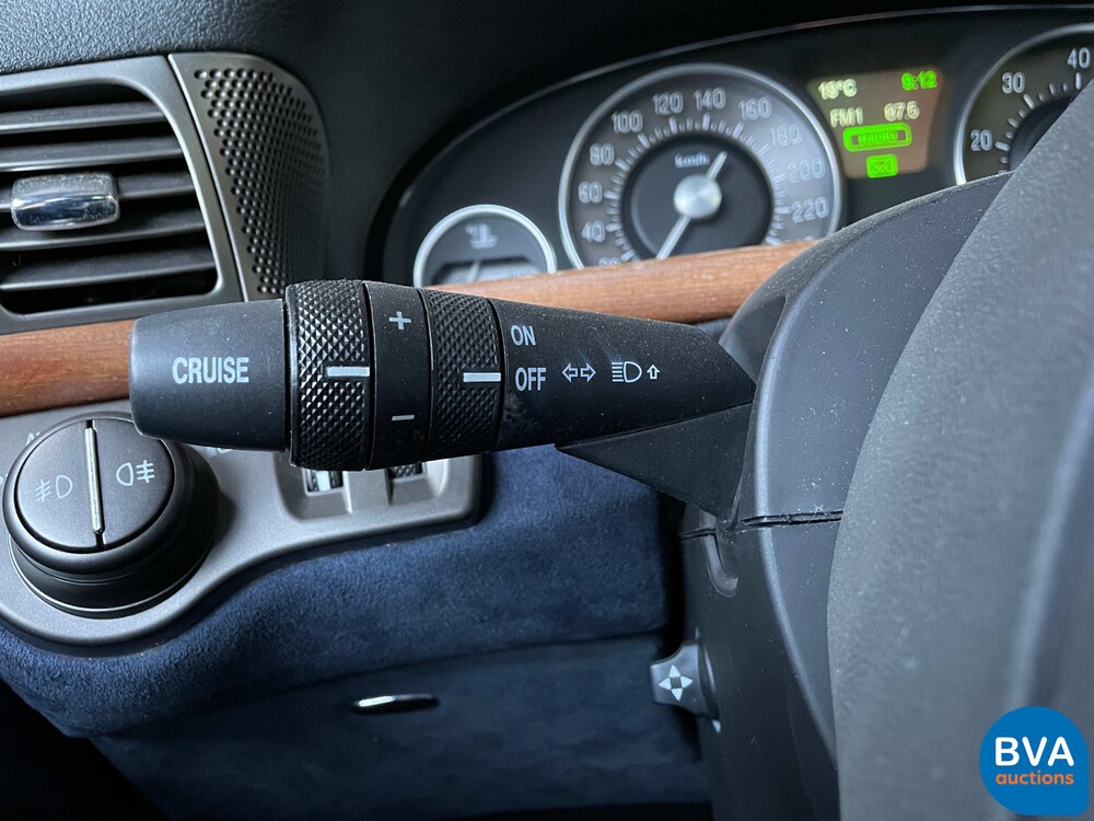 Lancia-These 3.2-24V V6 Emblema 230pk 2005 -Original NL, 22-RF-GB.