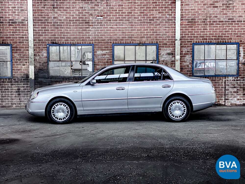 Lancia-These 3.2-24V V6 Emblema 230pk 2005 -Original NL, 22-RF-GB.