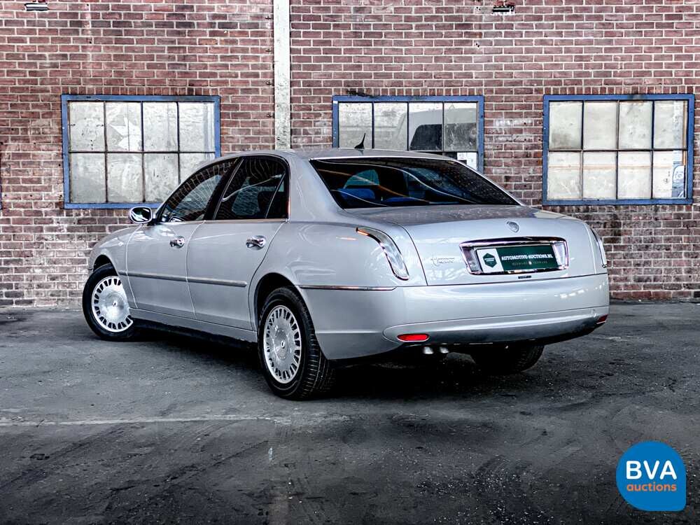 Lancia-These 3.2-24V V6 Emblema 230pk 2005 -Original NL, 22-RF-GB.