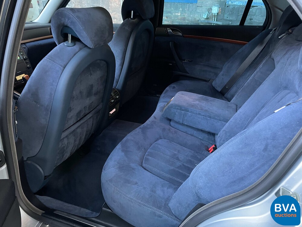 Lancia-These 3.2-24V V6 Emblema 230pk 2005 -Original NL, 22-RF-GB.