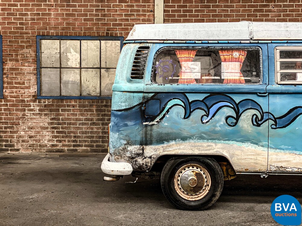 Volkswagen T2 Westfalia Wohnmobiltransporter 1972.