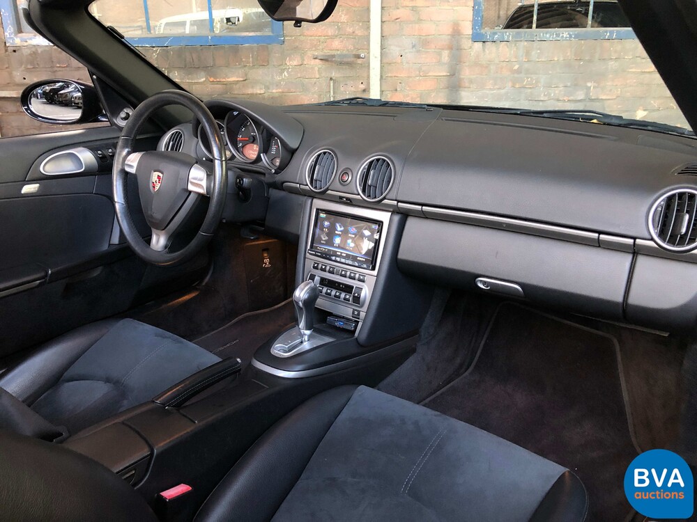 Porsche-Boxster 987 2.7 240 PS 2008.