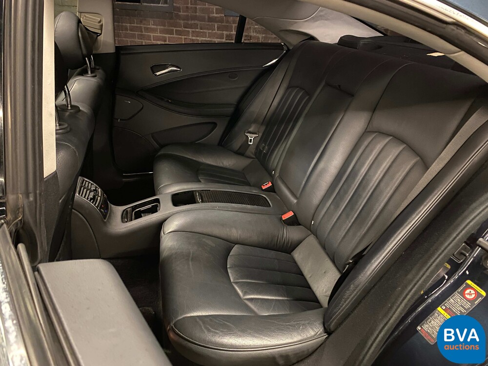 Mercedes-Benz CLS500 5.0 V8 306 PS 2005 -Youngtimer-.