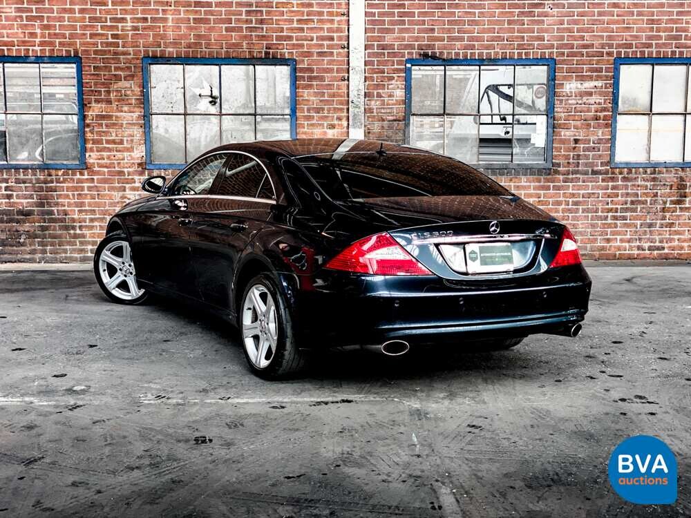 Mercedes-Benz CLS500 5.0 V8 306 PS 2005 -Youngtimer-.