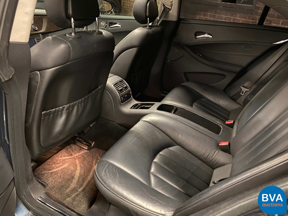 Mercedes-Benz CLS500 5.0 V8 306 PS 2005 -Youngtimer-.