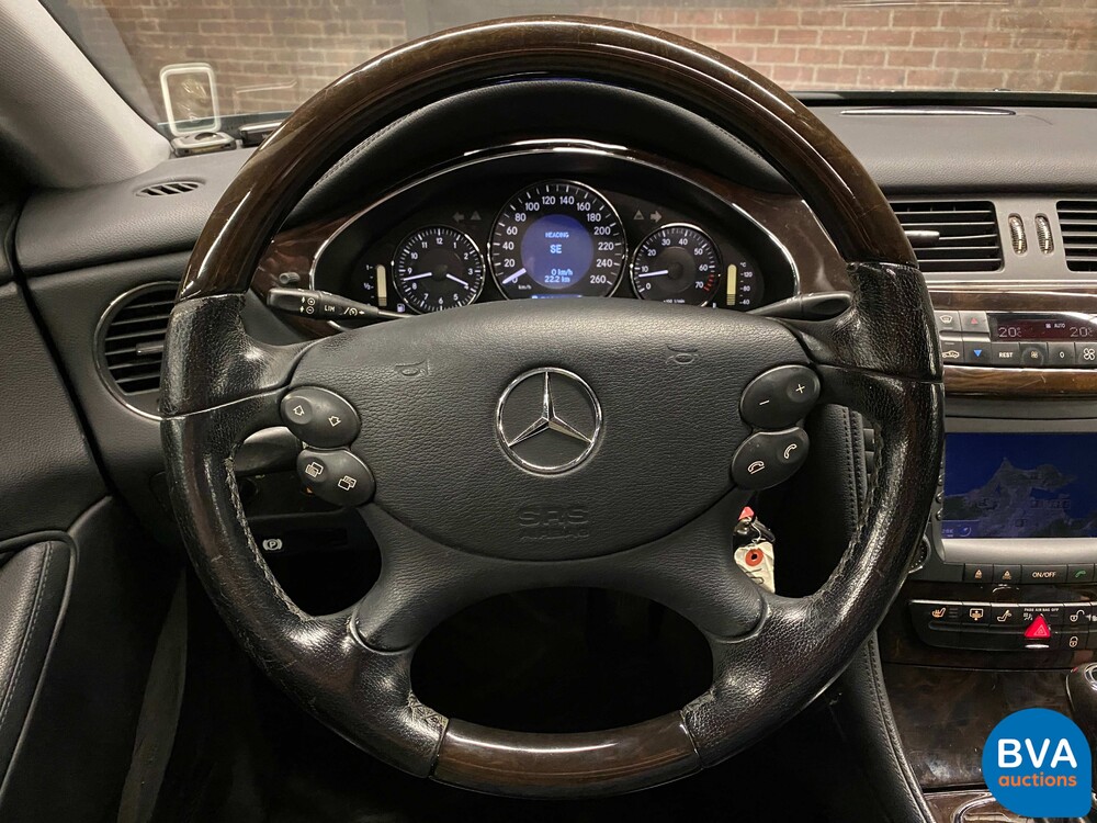 Mercedes-Benz CLS500 5.0 V8 306 PS 2005 -Youngtimer-.