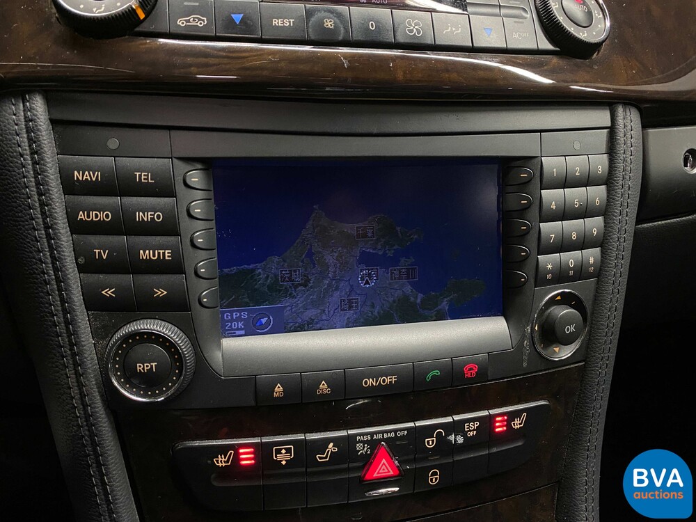 Mercedes-Benz CLS500 5.0 V8 306 PS 2005 -Youngtimer-.