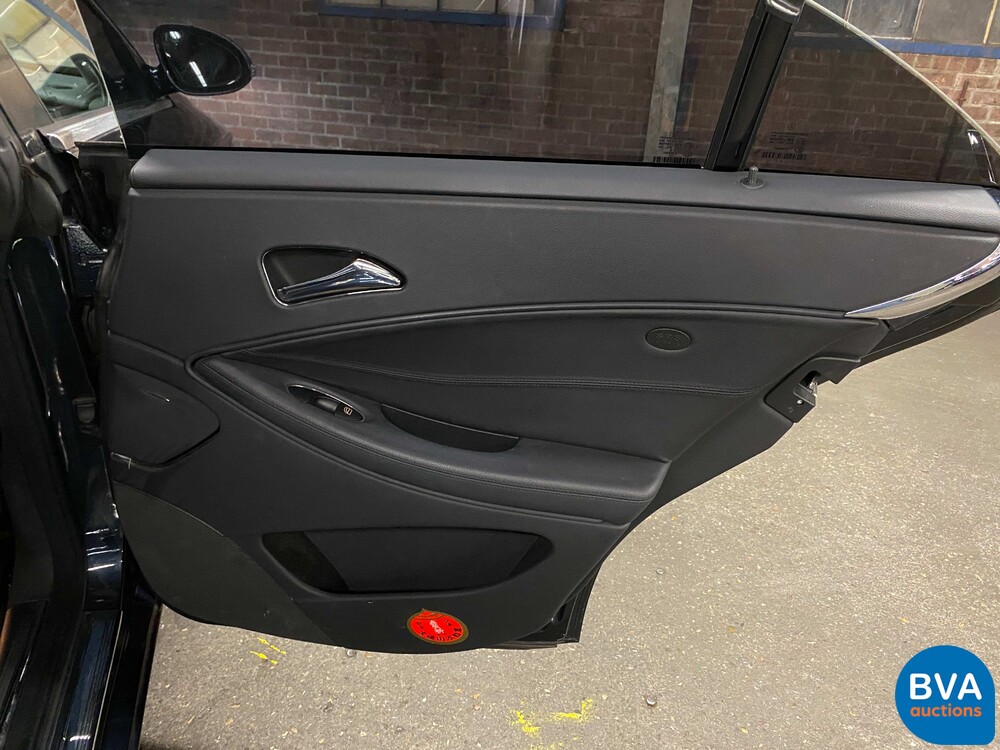 Mercedes-Benz CLS500 5.0 V8 306 PS 2005 -Youngtimer-.