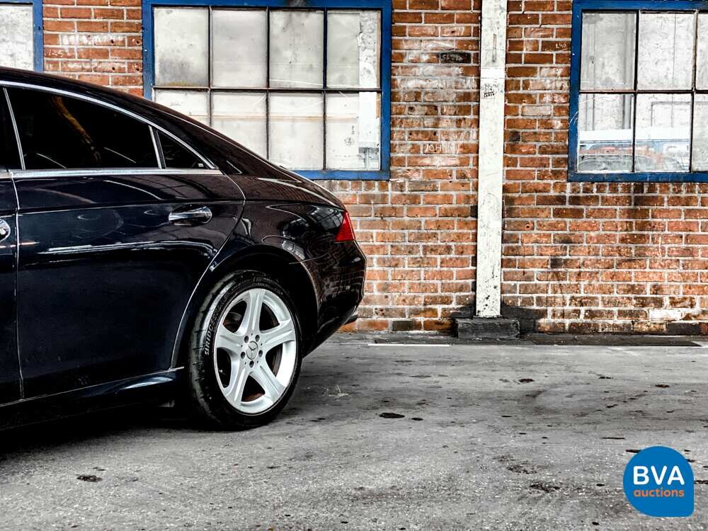 Mercedes-Benz CLS500 5.0 V8 306 PS 2005 -Youngtimer-.